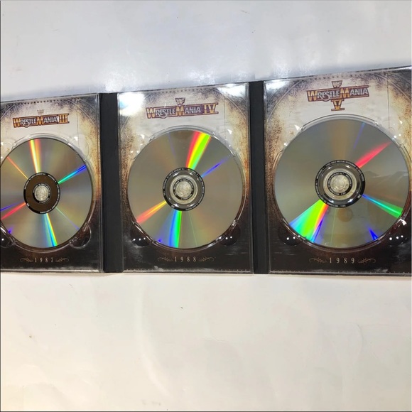 WWE WrestleMania -The Complete Anthology 1985-2004 - Picture 4 of 12